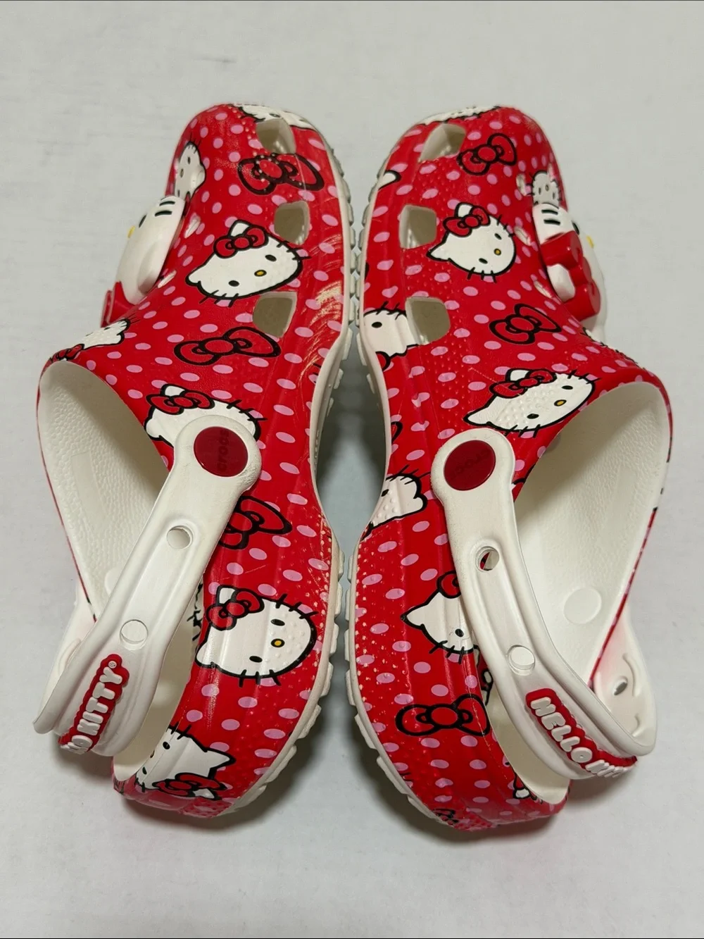 Crocs X Sanrio Hello Kitty & Friends Classic Clogs - Kids/Junior Size 3